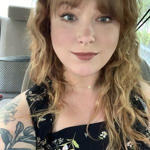 Meet your Posher, Kara